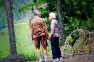 Amiez : les rencontres conviviales entre seniors et bien plus !